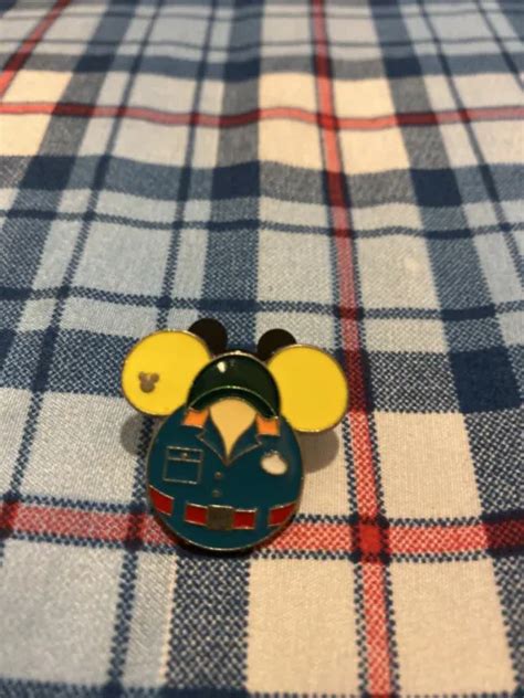Disney Pin Hidden Mickey Mouse Head Muppets Visioncast Uniformpin 8
