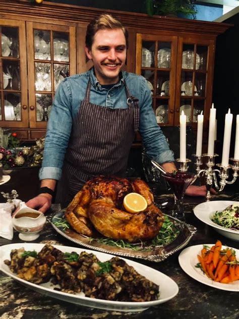 Publix christmas dinner options : Herma's Christmas Dinner prepared by Chef Zak, Order now ...