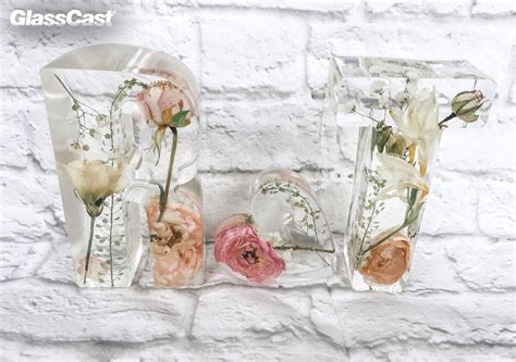 I've tried everything i can think of or find. Epoxy Resin and Floral Keepsake Letters - GlassCast Resin