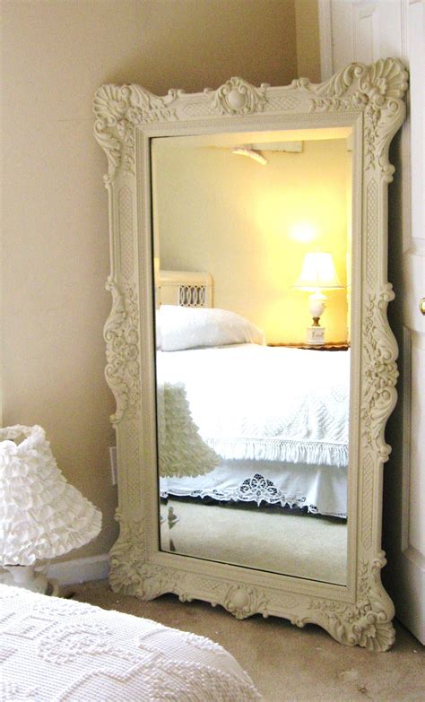We have oversized mirrors to meet all your needs, whether practical or decorative. Vintage Stand Up Mirror | Mirror Ideas
