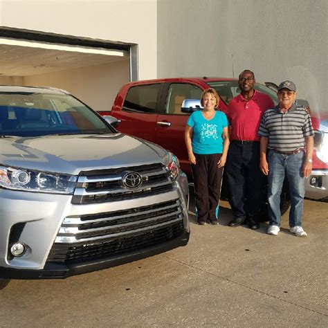 We specialize in financing everyone. Get Pre-Approved Today! | We Accept All Credit Apps ...