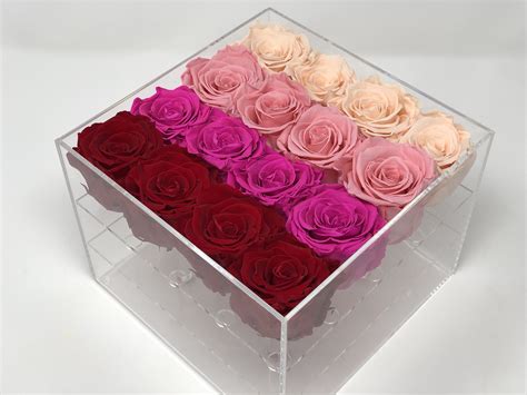 Forever flowers uk offers a wide range of roses that last a year. The Ombre Forever Rose Box - Medium | Forever rose, Rose ...