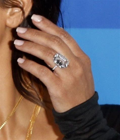 Her New Diamond Ring Celebrity Engagement Rings Kim Kardashian
