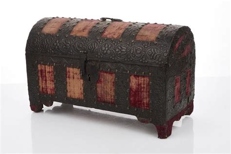 17th Century Iron Casket With Burgundy Velvet Lining Trunks And Chests