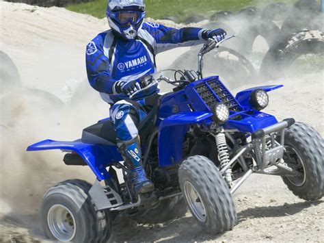 The banshee 350 has a respectable top speed of 75 mph in stock condition and an average current classifieds price of between $2000 and $3200 us. HOT MOTO SPEED: Yamaha Banshee