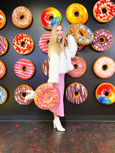 Museums In Seattle Selfie Wall Instagram Wall Bakery Shop Design