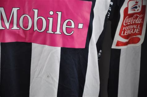 Southampton are preparing to face west brom in the premier league on monday. Fanwart - 2007-2008 West Brom Albion Home Trikot Gr. M #16 ...