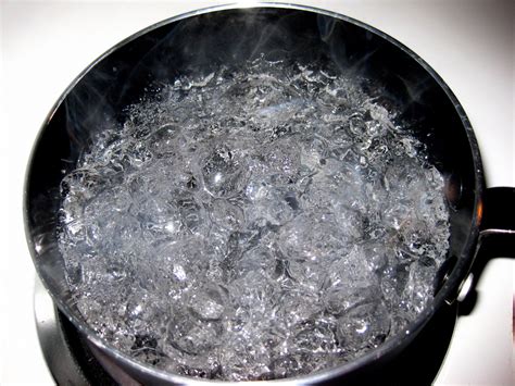 Cooking Question When Is Water Actually Boiling A Moment Of Science