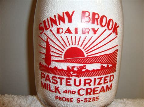 Sunny Brook Dairy War Slogan Milk Bottle Victory In Collectors