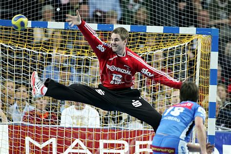 Von 1904, bekannt als thw kiel, ist ein sportverein aus kiel. THW Kiel - HSV Handball | sportphotografie.de