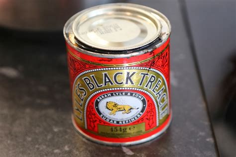 For sugar, 1 cup is equal to around 200g. 113 grams of butter: Ginger-not-so-snap cookies
