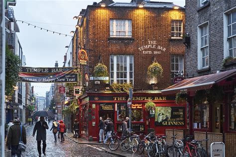 5 Of The Most Famous Irish Pubs And What Makes Them Special