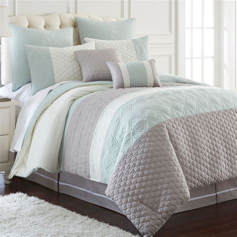 There are 2048 queen comforter gray for sale on etsy, and they cost $71.06 on average. Modern Embroidered Oversized Blue Grey White 8-PC ...