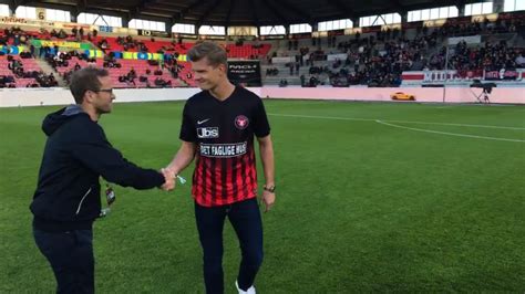 Join the discussion or compare with others! Alexander Sørloth præsenteret i pausen på MCH Arena - YouTube