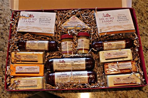 Holiday T Sets From Hickory Farms Review And Giveaway