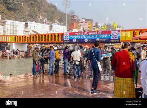 Haridwar India Feb 2021 Indian Pilgrims Performing Hindu Rituals