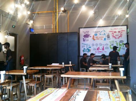 Penat pusing2 nu sentral jom pekena teh tarik dekat teh tarik place #tehtarikplace tengok tu amsyar tak sabar tunggu roti canai dia.aunty da dpt air aunty da yeayy. ! A Growing Teenager Diary Malaysia !: Teh Tarik Place ...