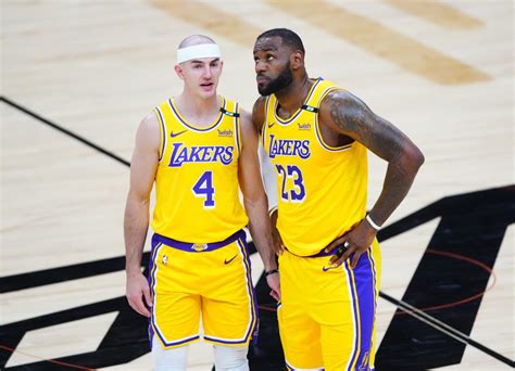 Report Lebron Badly Wanted Lakers To Re Sign Alex Caruso Lakers