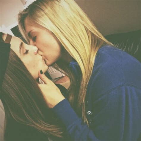 Bby Girl Lipstick Lesbian Lesbians Kissing Lesbian