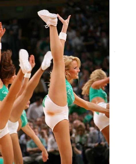 20 Of The Most Hilariously Shocking Cheerleader Wardrobe