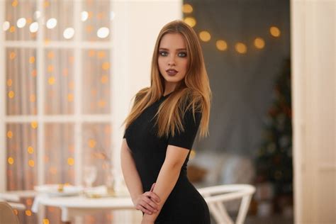 Russian Woman Katya Clover Model Ekaterina Skaredina Wallpaper Coolwallpapers Me
