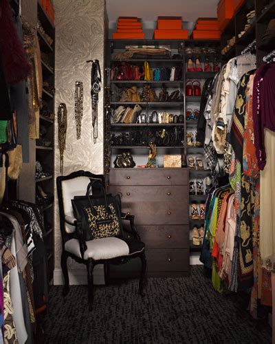 .kim kardashian gave her instagram followers a preview of some of her latest skims releases — all perfectly merchandised and displayed in what appears to be a dedicated underwear closet. A sneak peek inside the Kardashian closet - News in Images ...