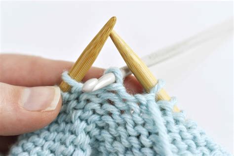 How To Pick Up A Dropped Purl Stitch