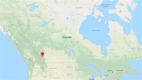 Where Is Mount Assiniboine Provincial Park On Map Of Canada