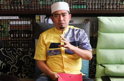 Tarif Ceramah Ustaz Solmed Diungkit Lagi Usai Pamer Rumah Mewah