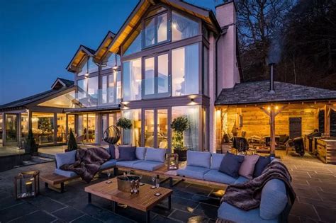 Luxurious Lake District Lodge That Sleeps 12 People And Can Cost £9000