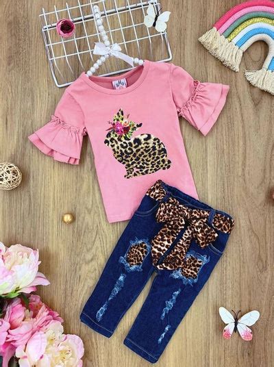 Girls Bunny Beauties Ruffle Sleeve Top And Patched Denim Capris Set