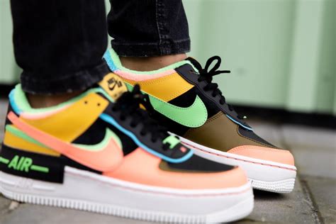 Dressed in a white, total orange, photon dust, and pink foam color scheme. Nike Women's Air Force 1 Shadow SE Solar Flare/Atomic Pink ...