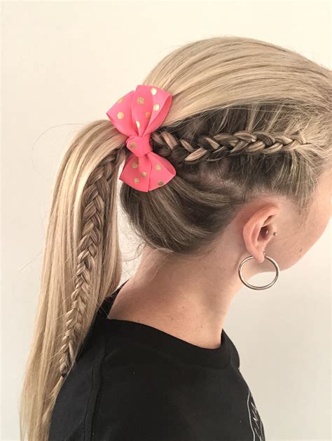 Side Braid Into Ponytail Side Braid Ponytail Tail Hairstyle Braided Ponytail
