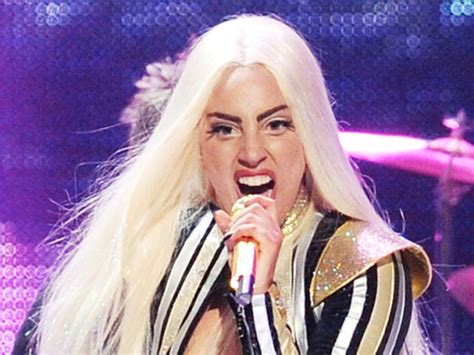 Lady Gaga Shows Postponed As Star Is Unable To Walk Entertainment