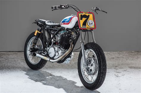 Four Stroke Of Genius The Real Intellectuals Yamaha Sr500 Flat