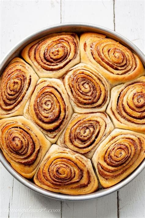 My daughter loves cinnamon rolls. Pioneer Woman's Cinnamon Rolls | Recipe in 2020 | Pioneer ...