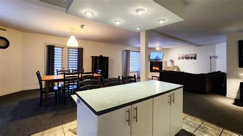 3 Bedroom - Rent a Chalet, Condo in Mont Tremblant
