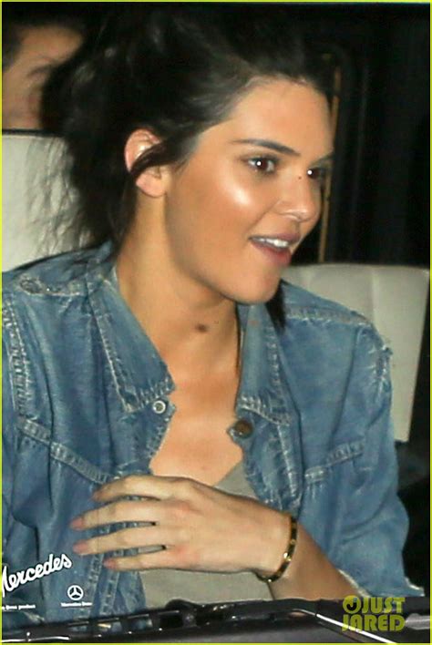 Photo Kendall Jenner Gets Groped By Sis Kylie In Snapchat Video Photo Just Jared