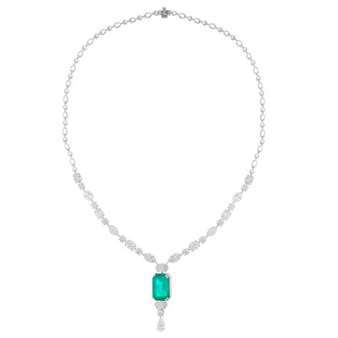Natural Emerald Gemstone Necklace Diamond 18 Karat White Gold Handmade