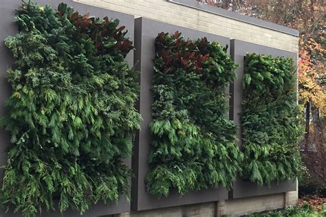 Chalet Floral Outdoor Livewall Livewall Green Wall System