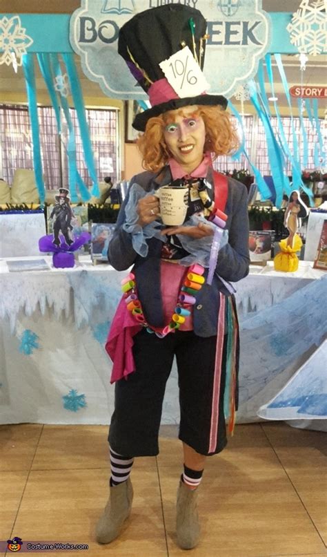 Mad hatter costume for cosplay & halloween. DIY Mad Hatter Costume | Creative DIY Costumes