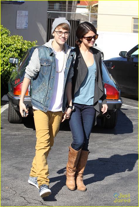 Selena Gomez And Justin Bieber Ihop Breakfast Photo 449160 Photo Gallery Just Jared Jr