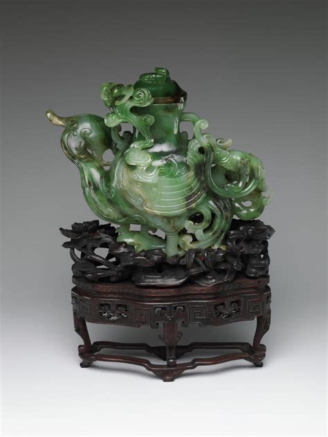 Vase In The Shape Of A Bird China Qing Dynasty 16441911 The Metropolitan Museum Of Art