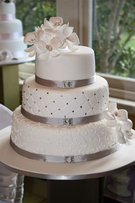 Pin by House of Elegant Cakes on House of Elegant Cakes-Wedding Cakes