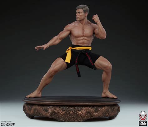 Jean Claude Van Damme Is Now Immortalised As 13 Scale Sideshow Pcs Statue Geek Culture