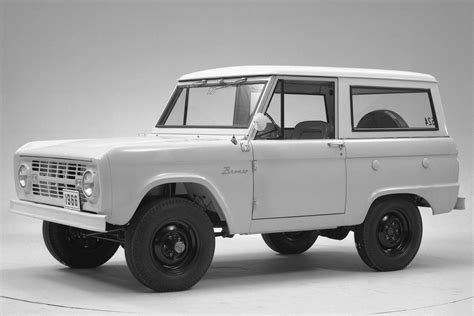 1977 Ford Bronco Wagon Pictures