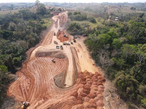 obras do anel viário de brasileia e epitaciolândia avançam no acre — departamento nacional de