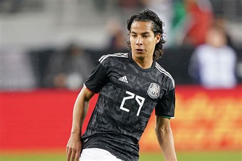 Diego lainez danced through france's defense to assist vega for mexico's first goal of #tokyo2020 ( . With Diego Lainez but no Jonathan Gonzalez, Mexico ...