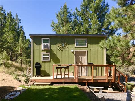 A Tiny House Airbnb For Nature Lovers In The Heart Of Oregon Tiny