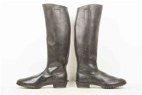 Perfect Pair Of Issue Cavalry Riding Boots Fjm44
